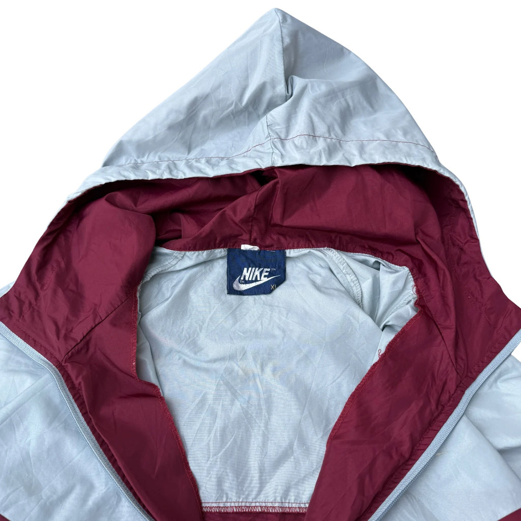 NIKE WINDBREAKER (299)