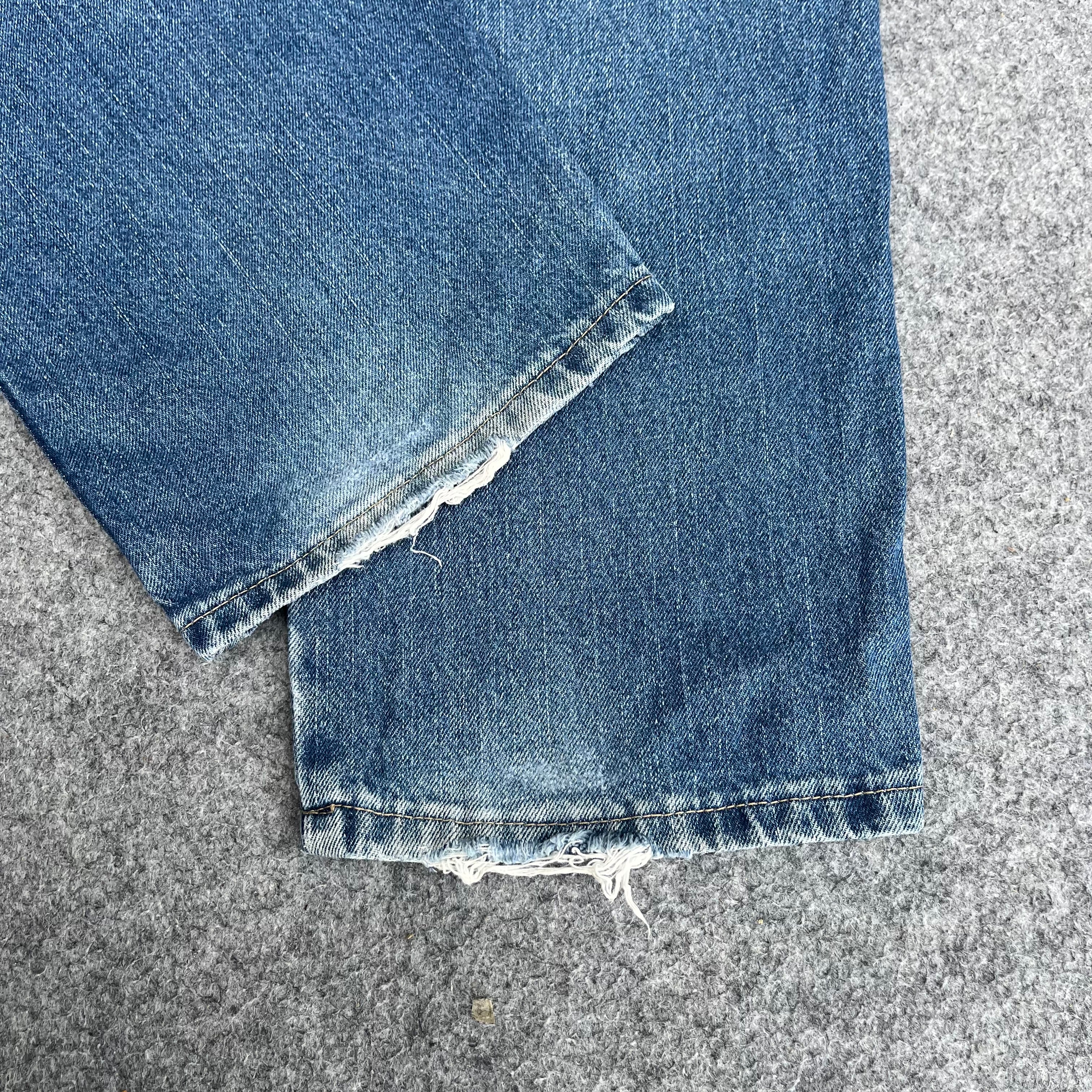 DICKIES (107)