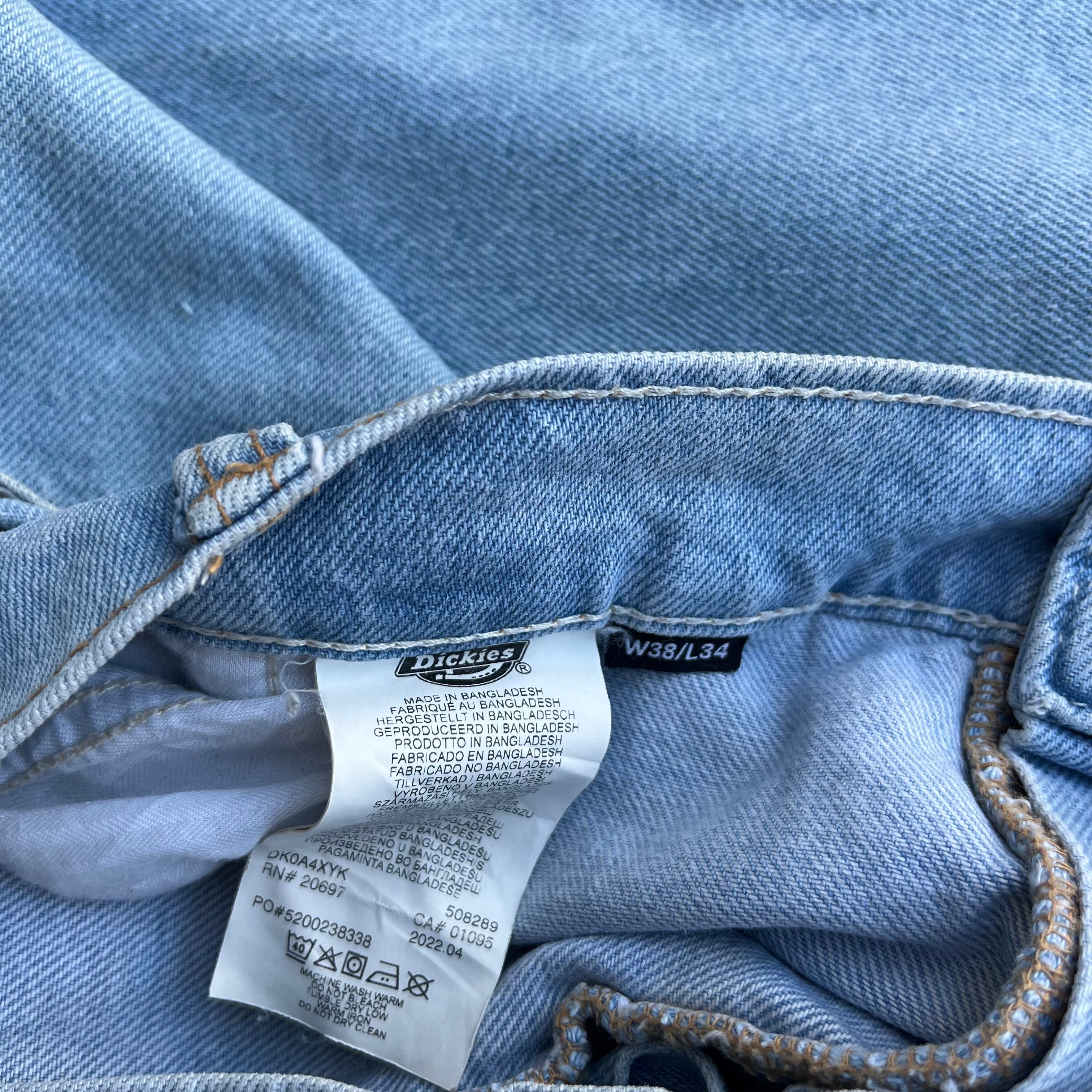 DICKIES (94)