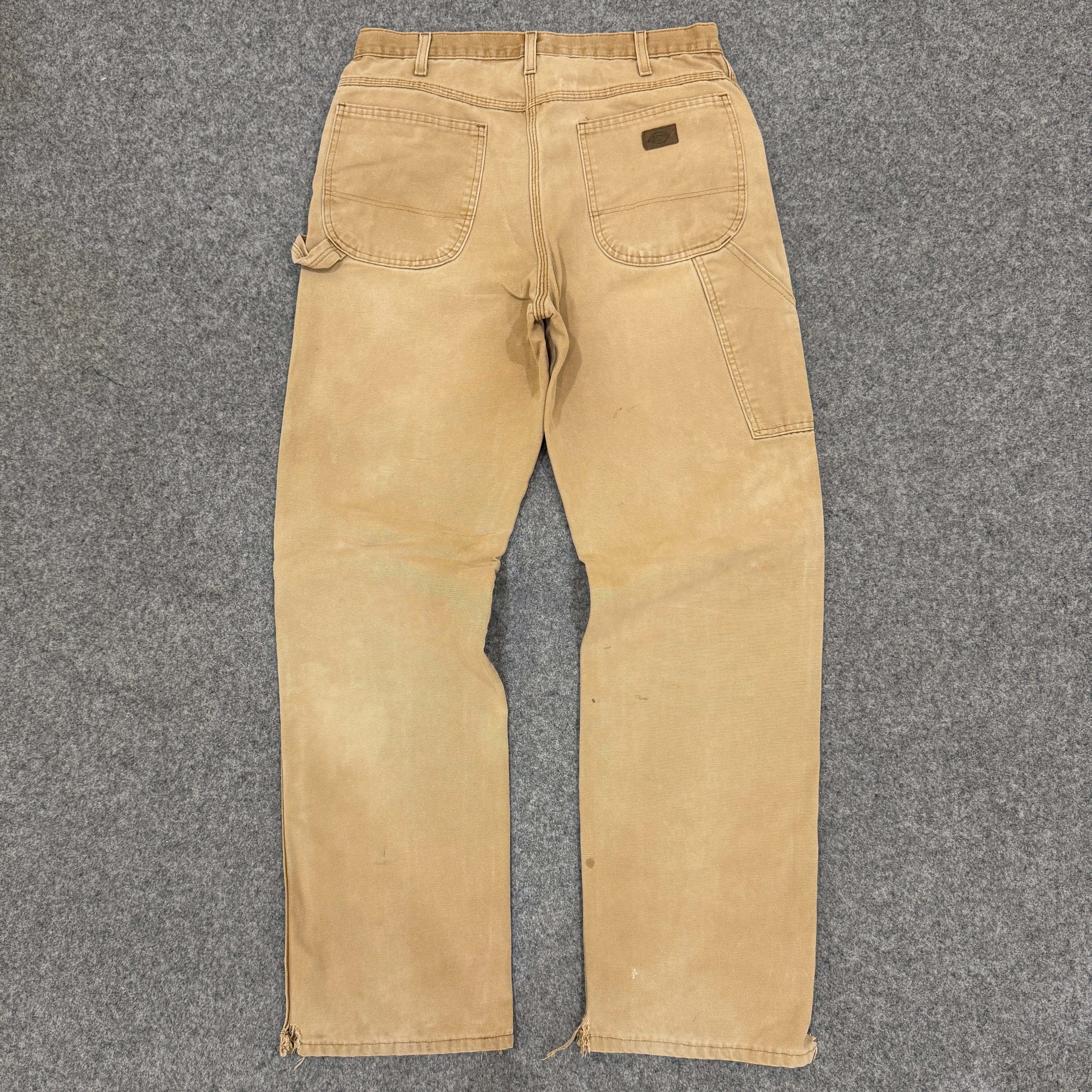 DICKIES (151)