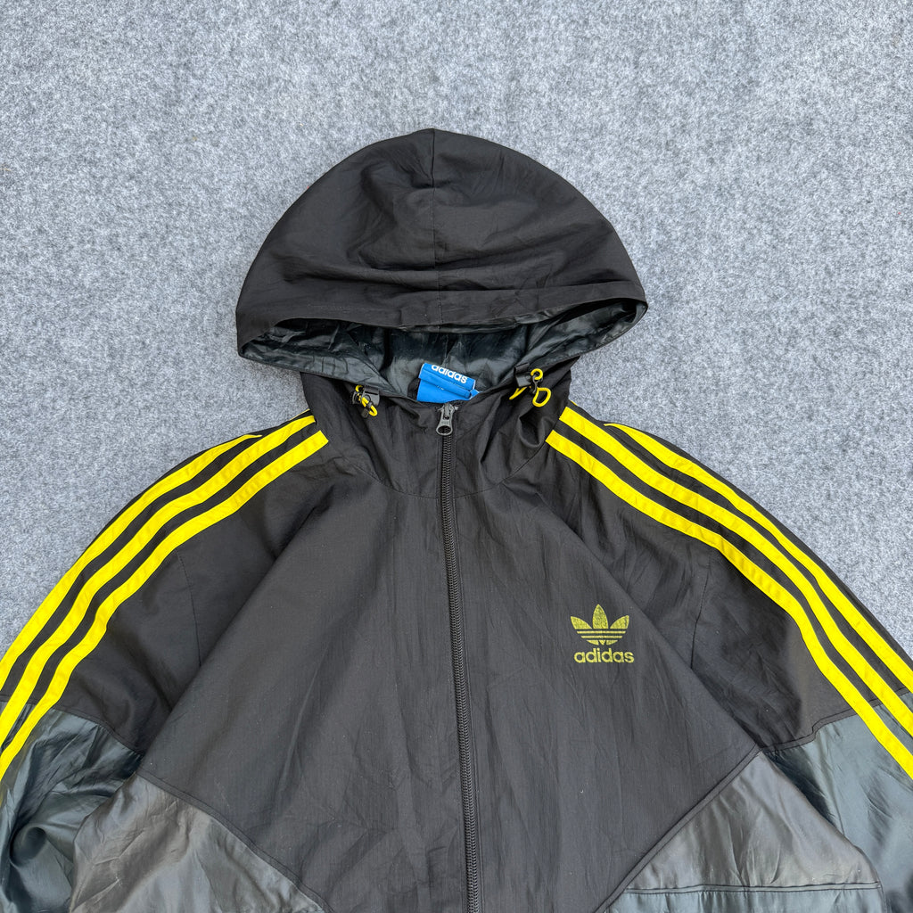 ADIDAS (30)