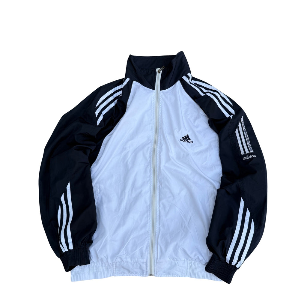ADIDAS (70)