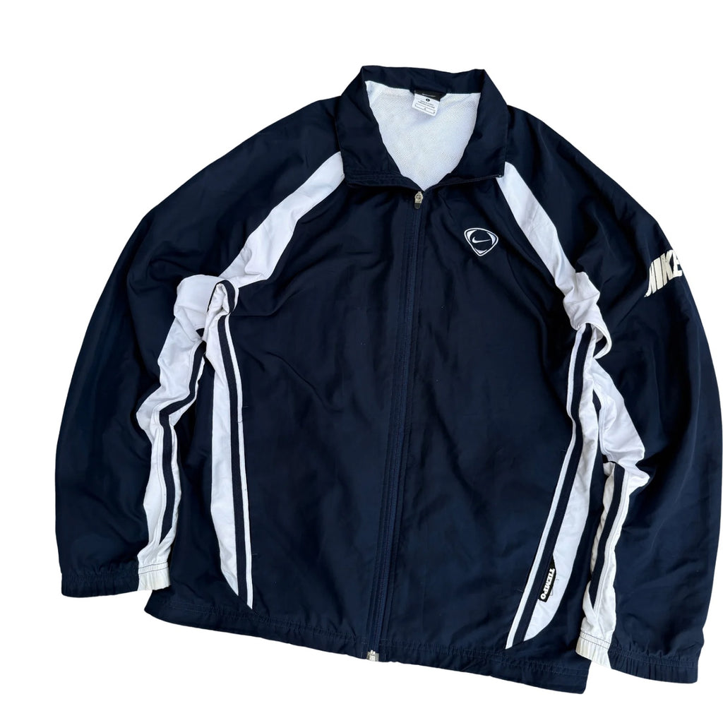 NIKE (64)