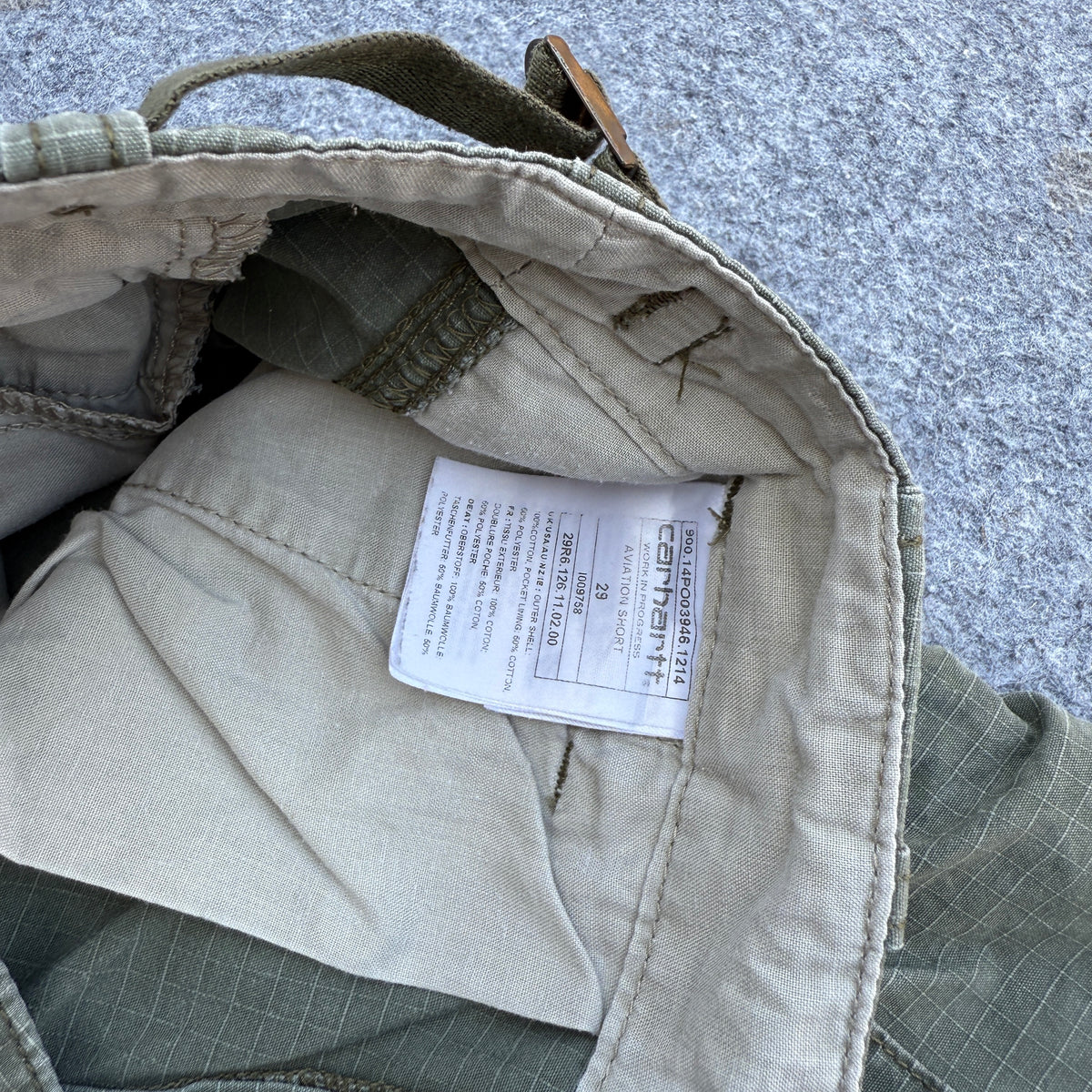 CARHARTT CARGO SHORTS (5)