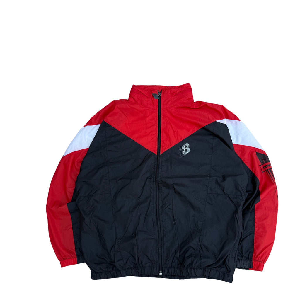NEW BALANCE WINDBREAKER (343)