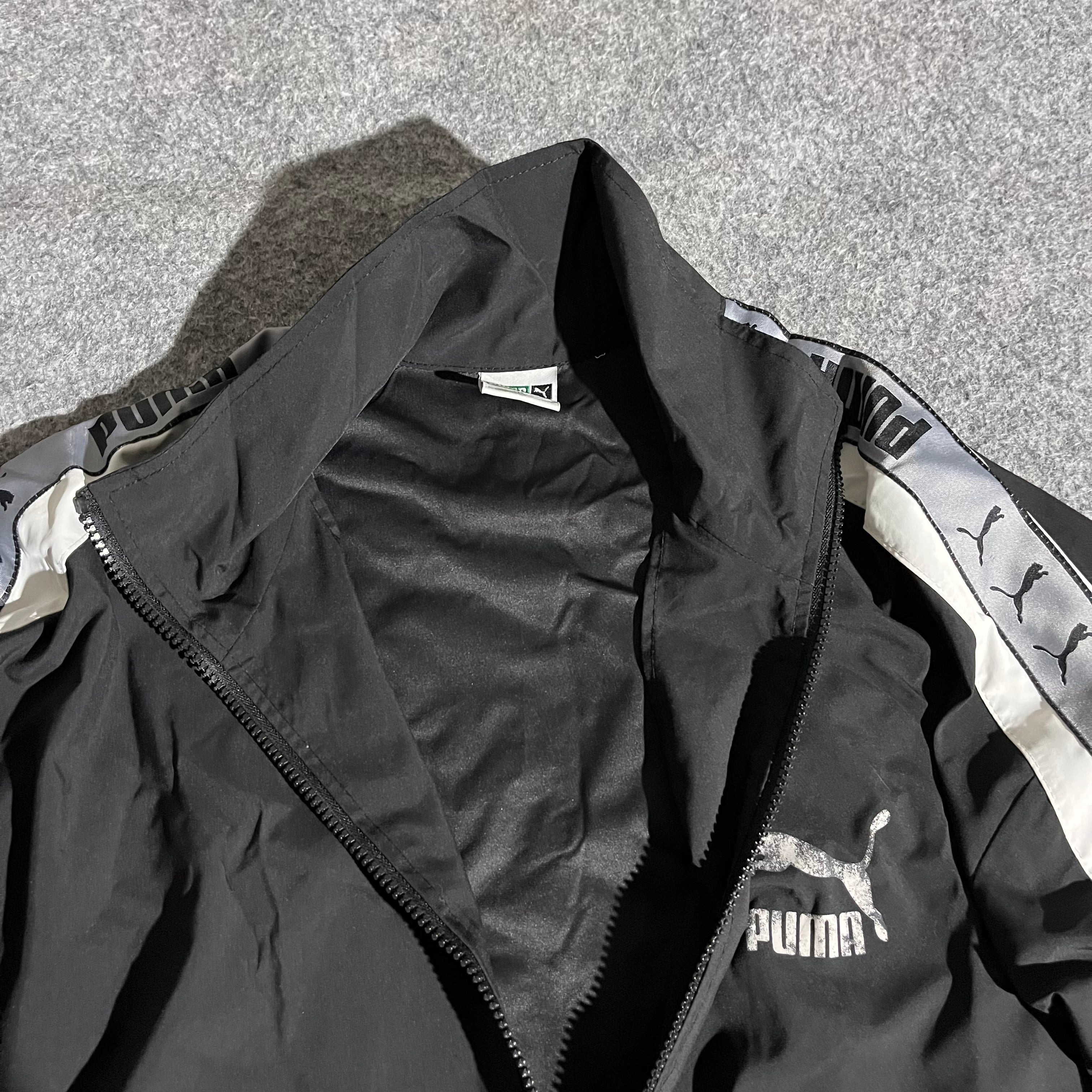 VINTAGE PUMA
