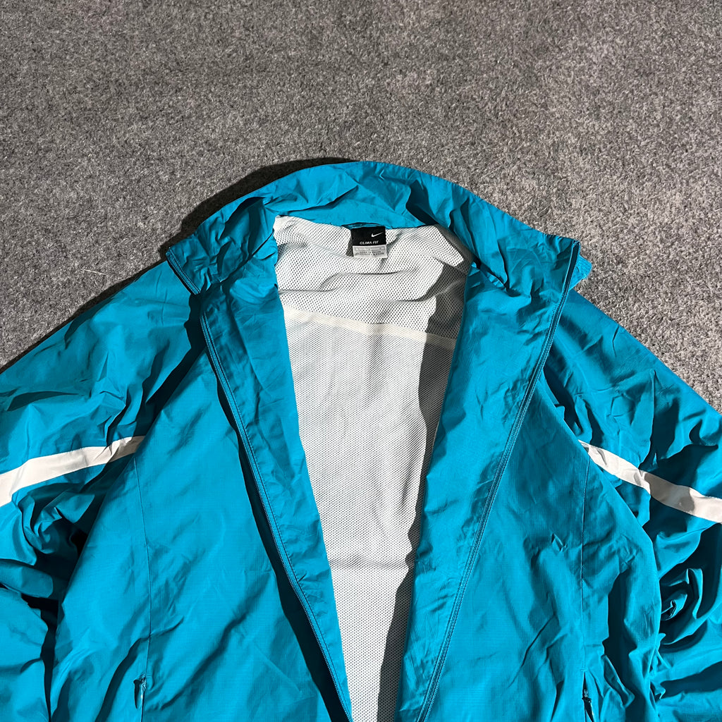 VINTAGE SKY NIKE
