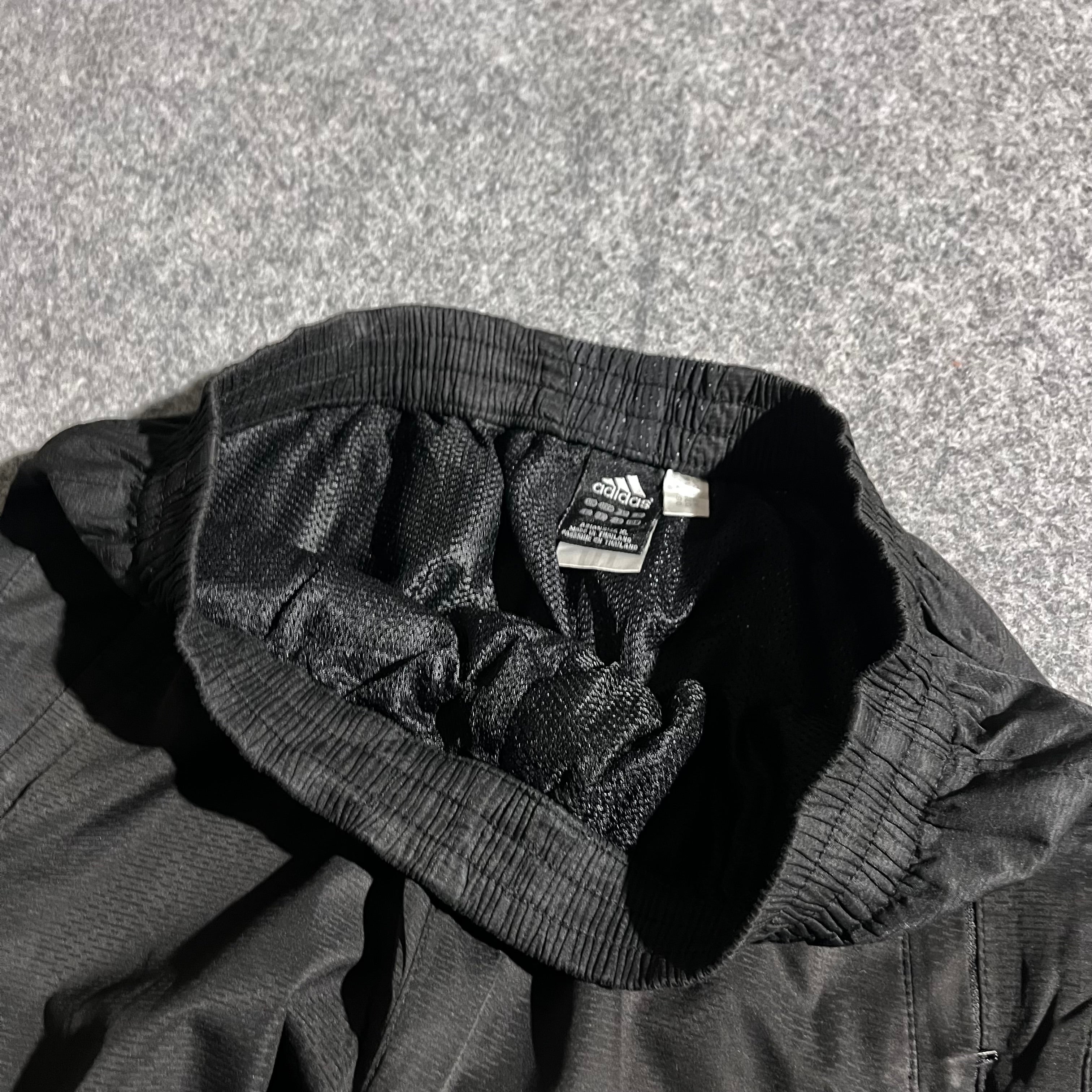 Z BLACK ADIDAS