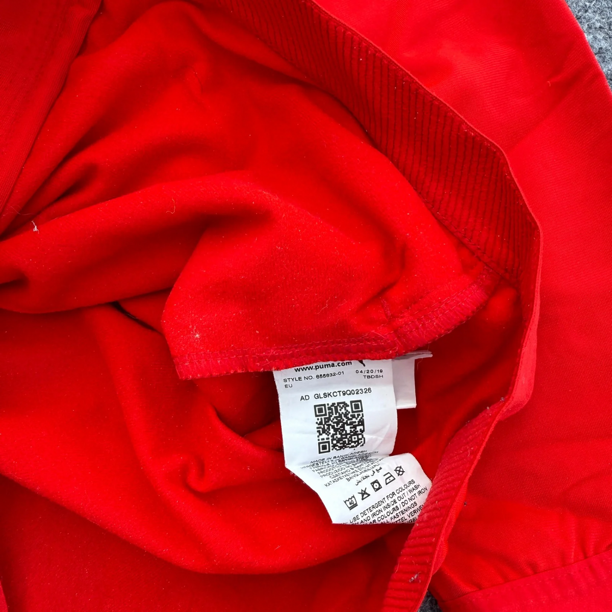 PUMA ZIPPER (752)
