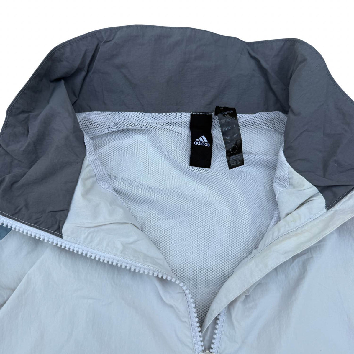 ADIDAS WINDCHEATER (489)