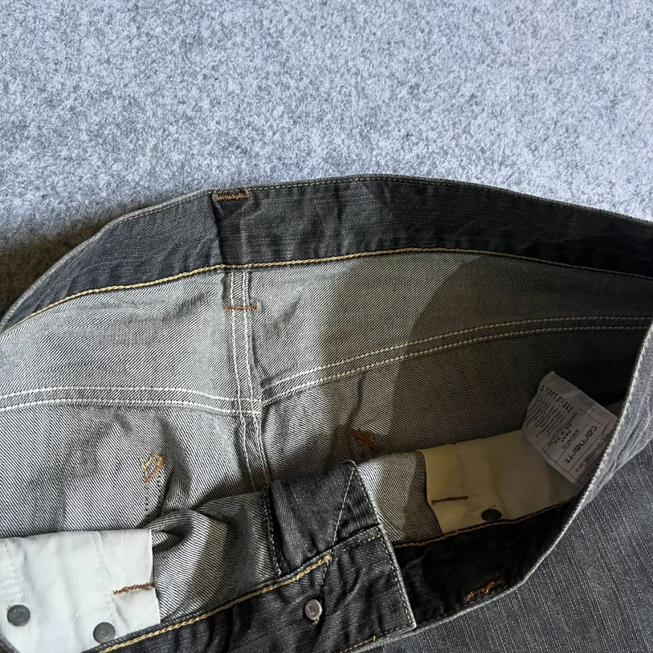 VINTAGE BLACK CARHARTT