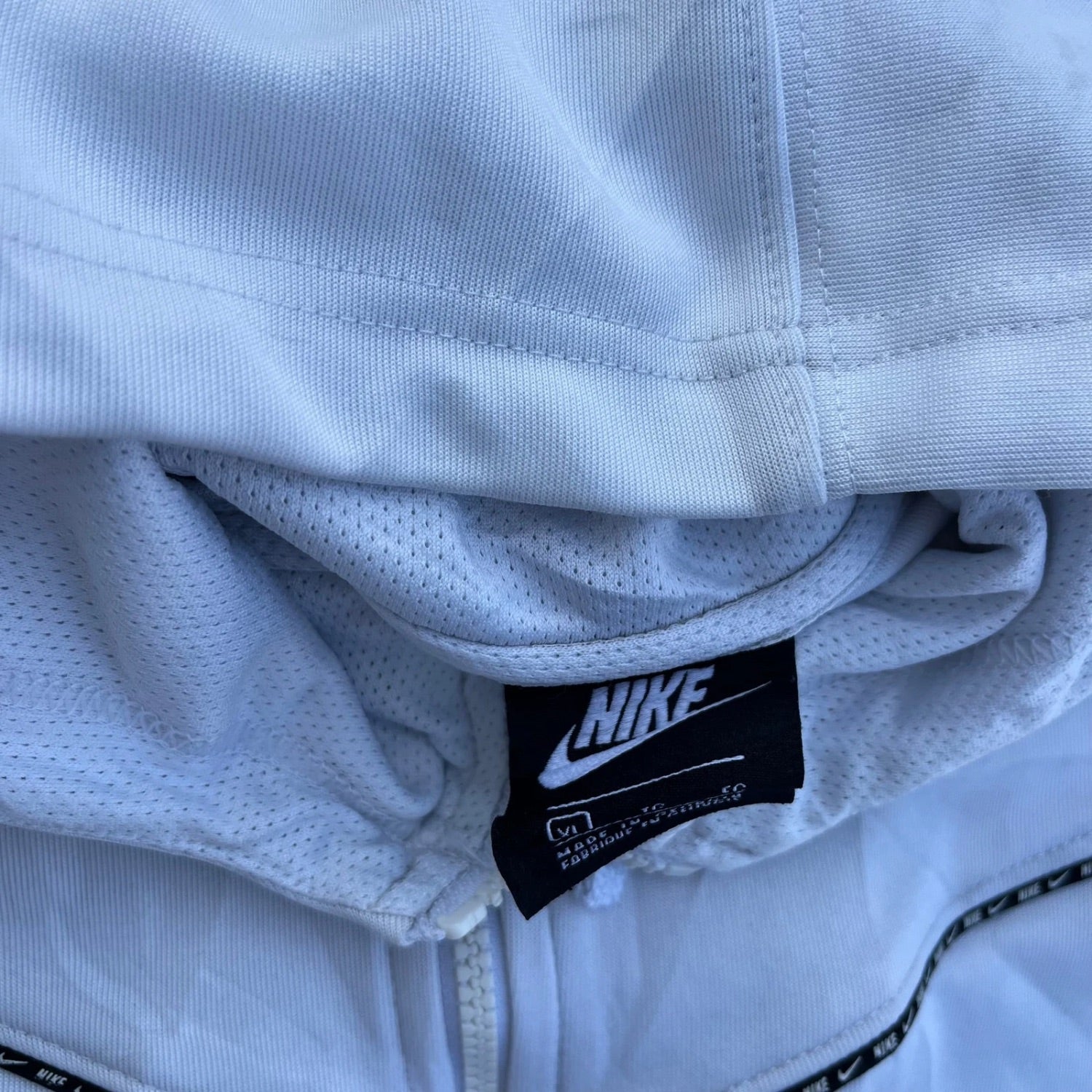 NIKE ZIPPER