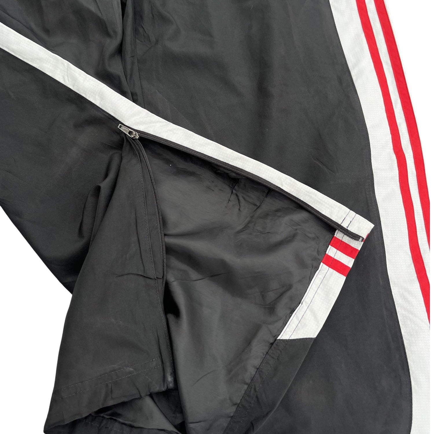 ADIDAS (253)