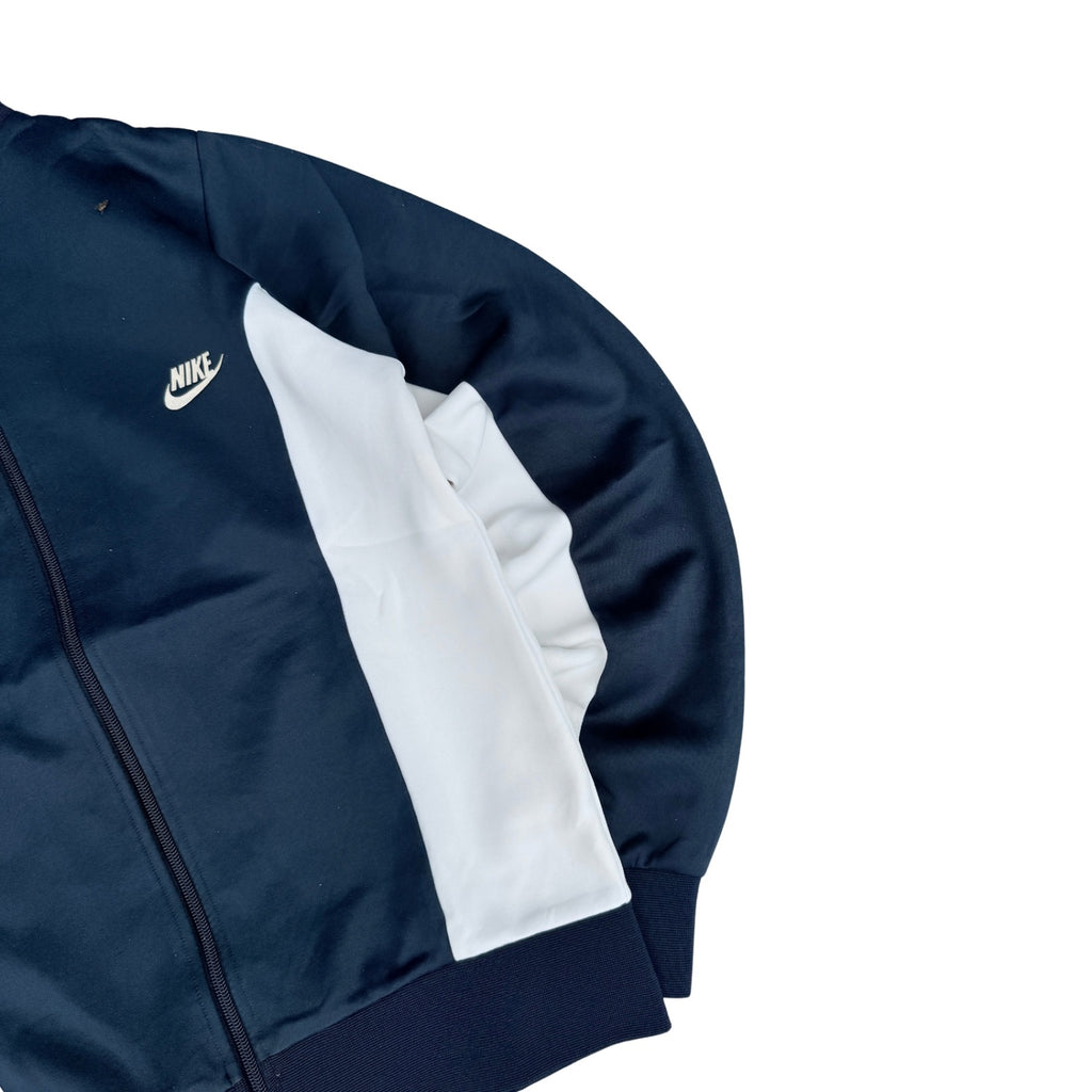 NIKE ZIPPER (444)