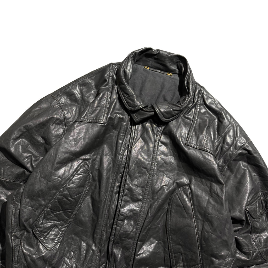 VINTAGE BLACK LEATHER JACKET