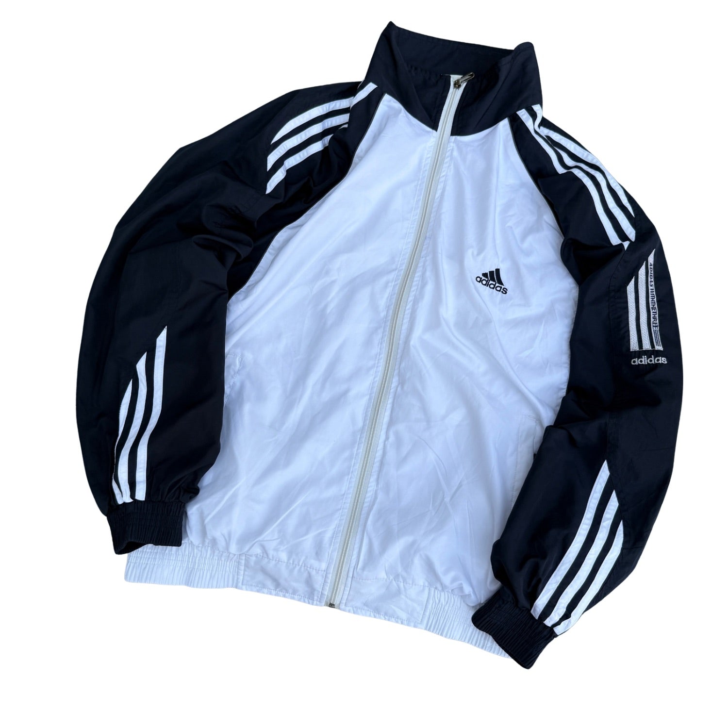 ADIDAS (70)
