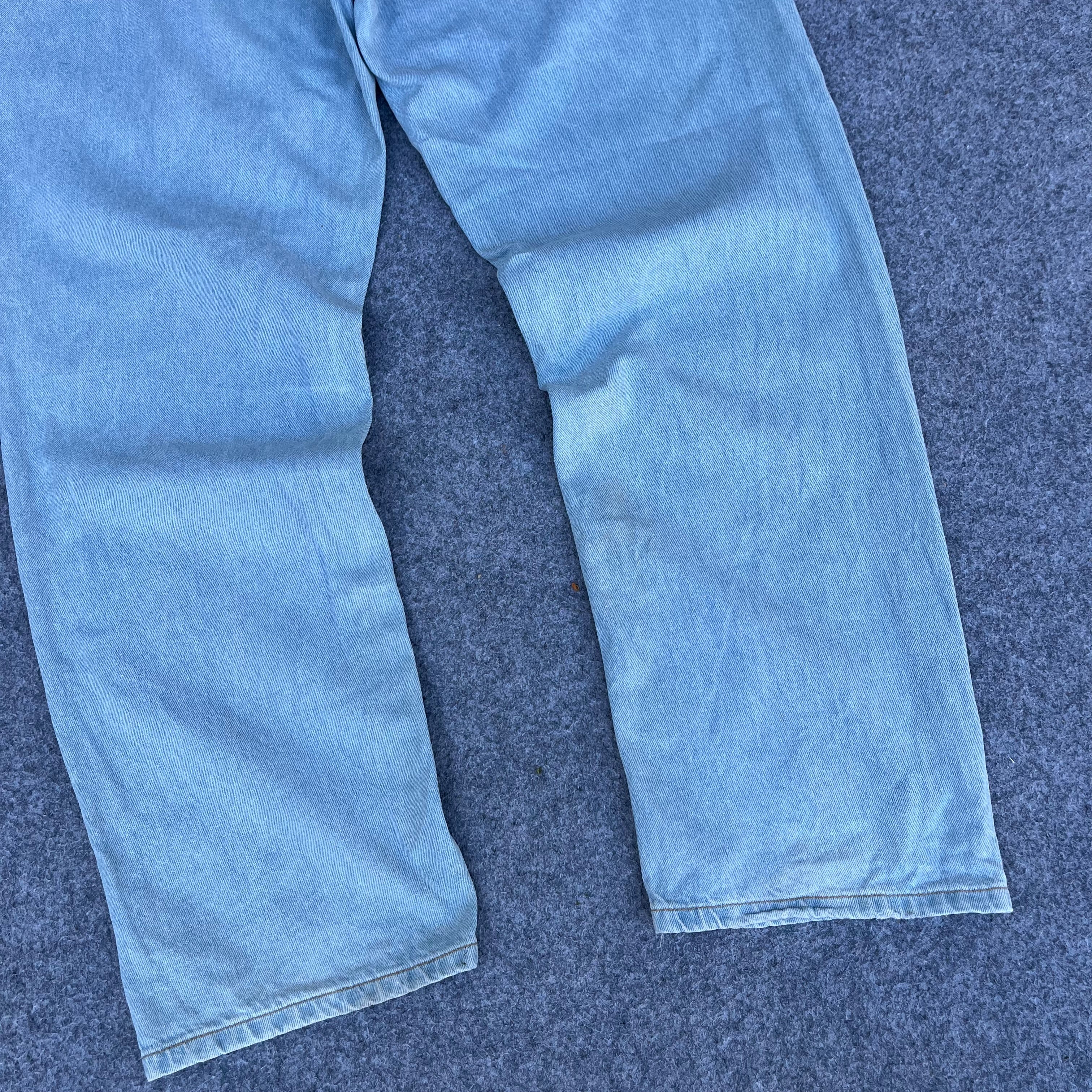 DICKIES (94)