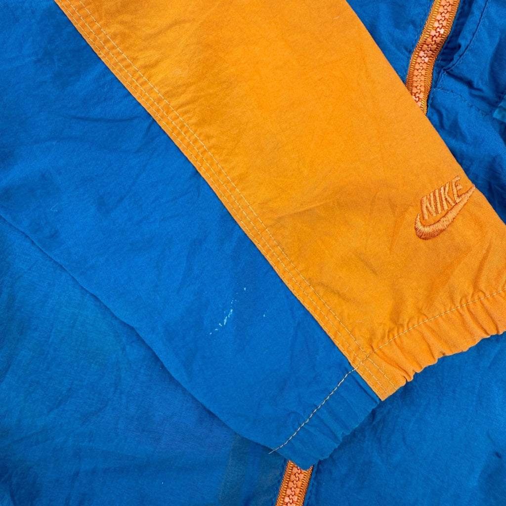 NIKE WINDBREAKER (678)