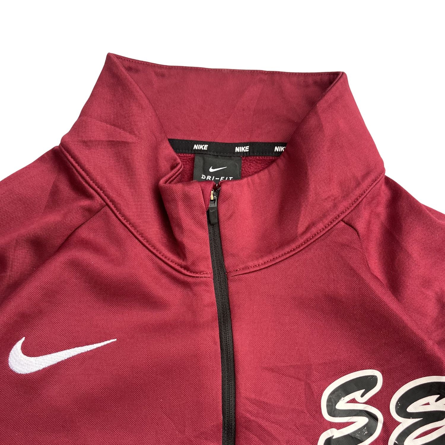 NIKE  (2)