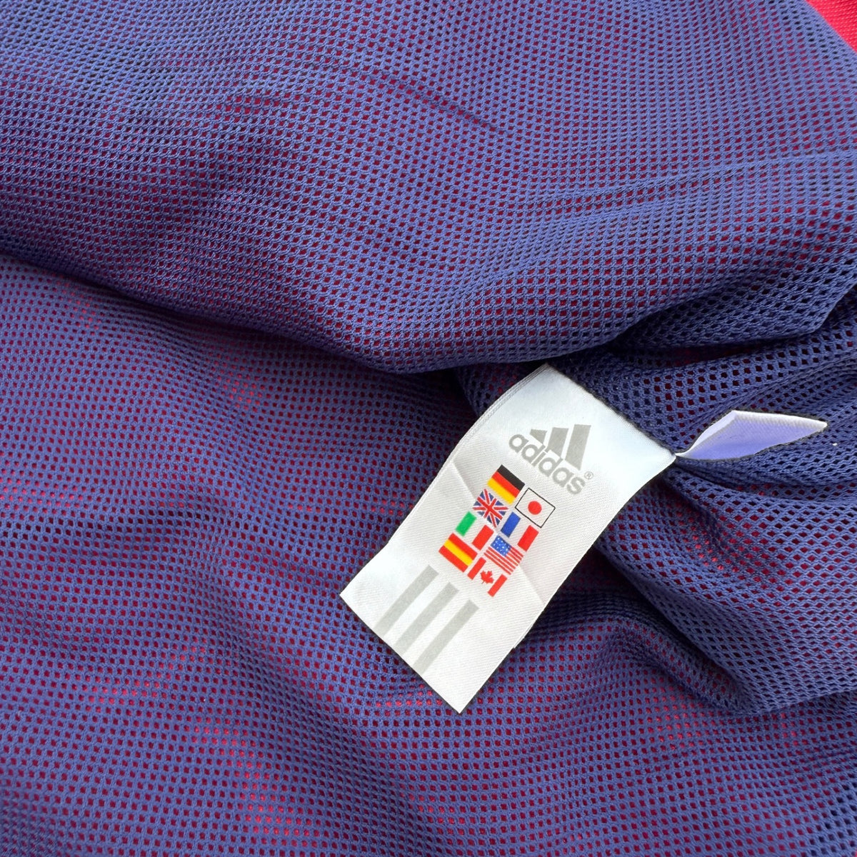 ADIDAS WINDCHEATER (657)