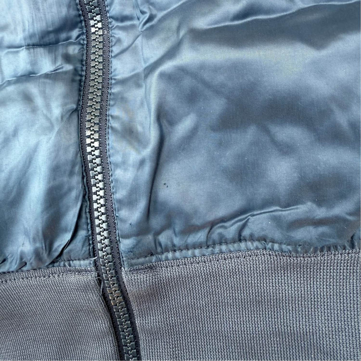 NIKE WINDCHEATER (498)