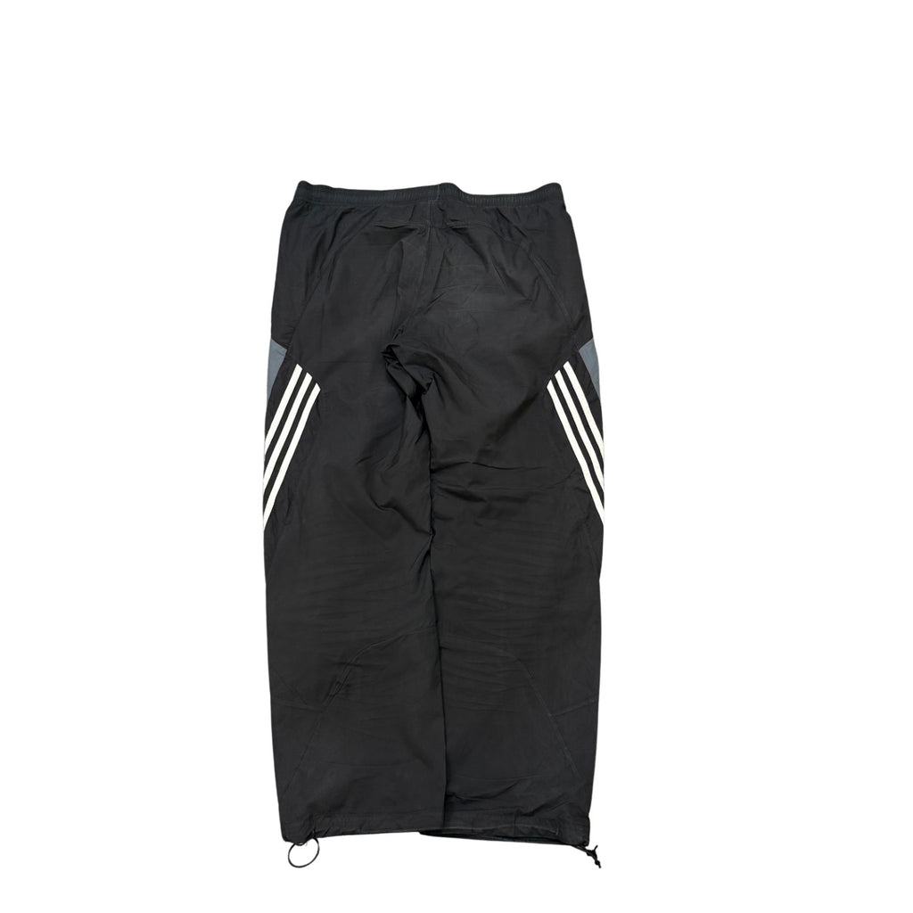 ADIDAS (323)
