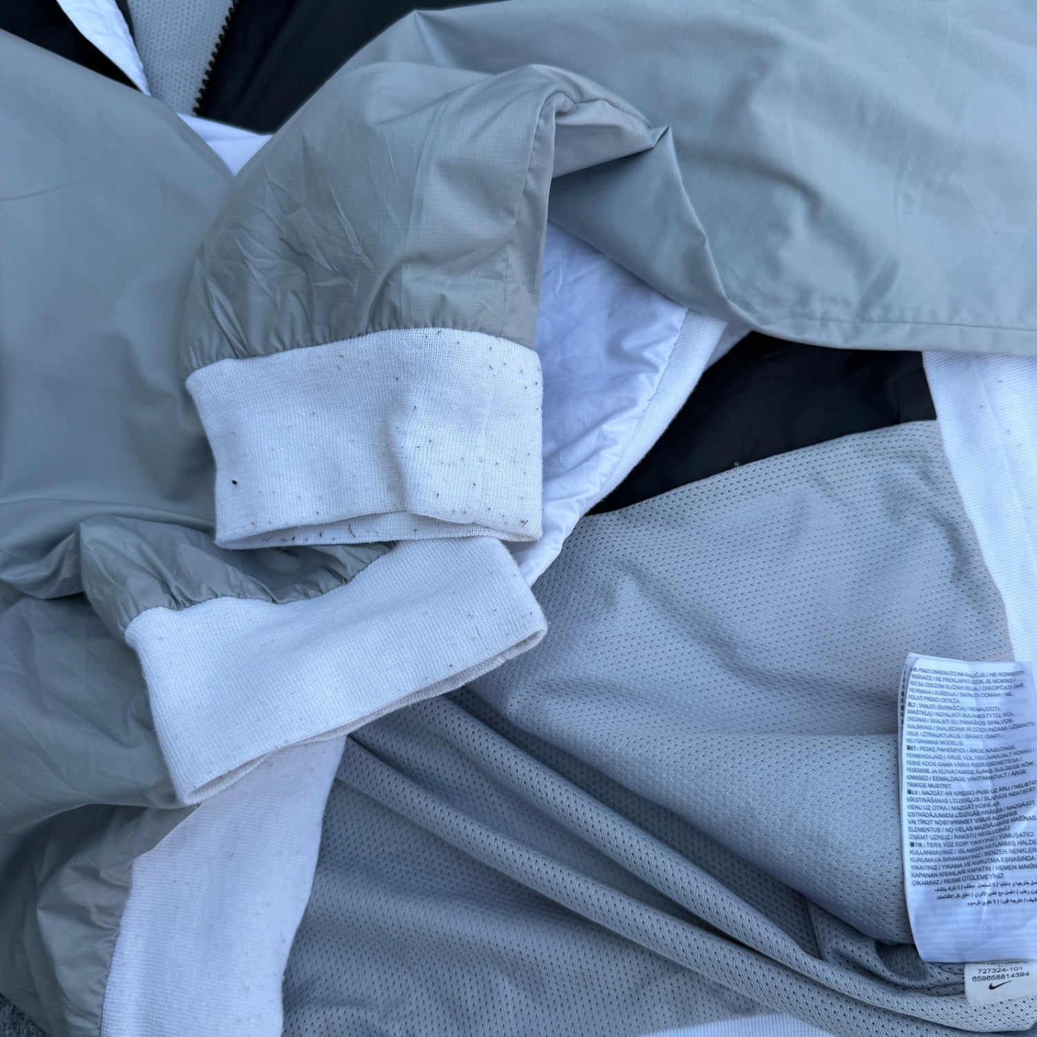 NIKE WINDCHEATER (286)