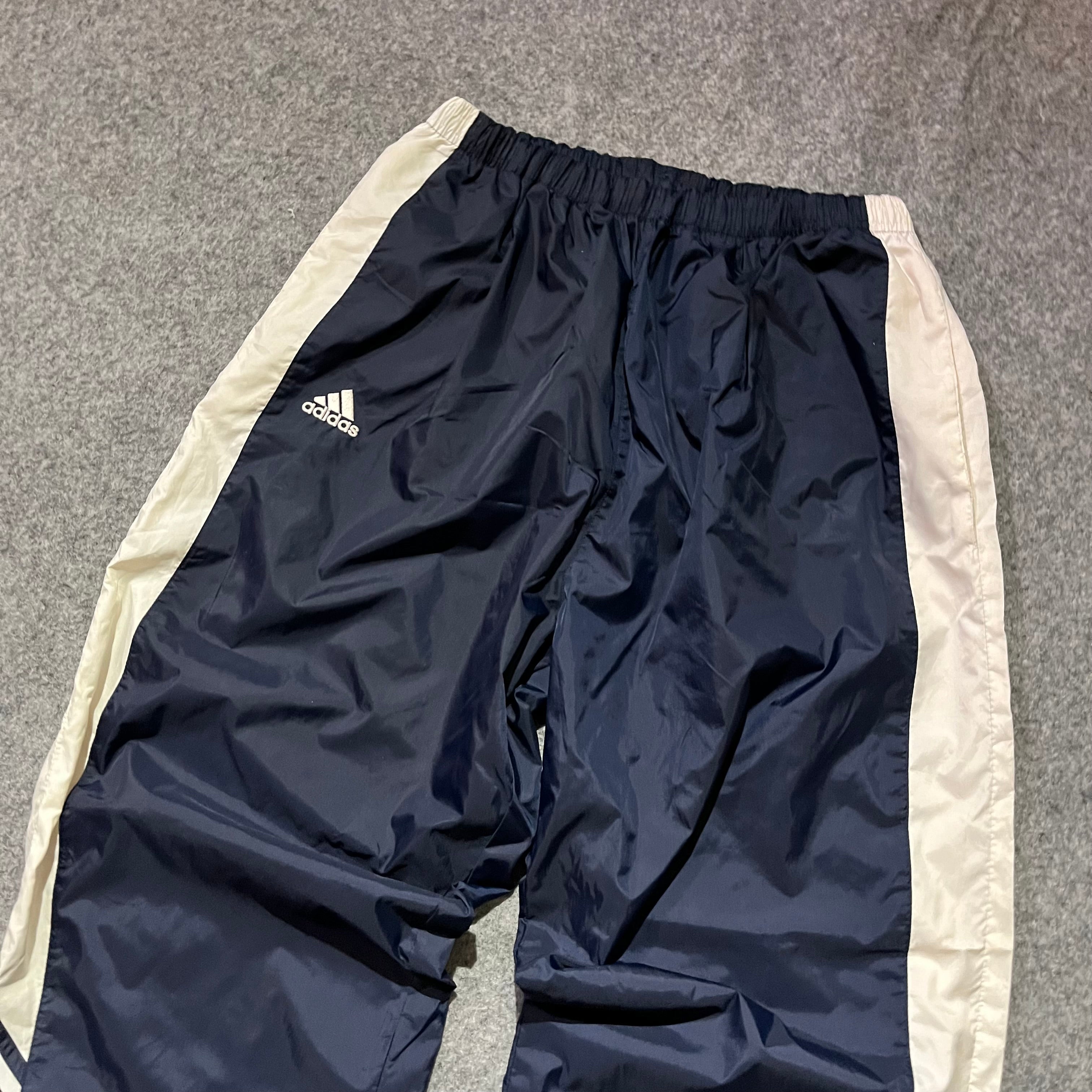 VINTAGE BAGGY ADIDAS