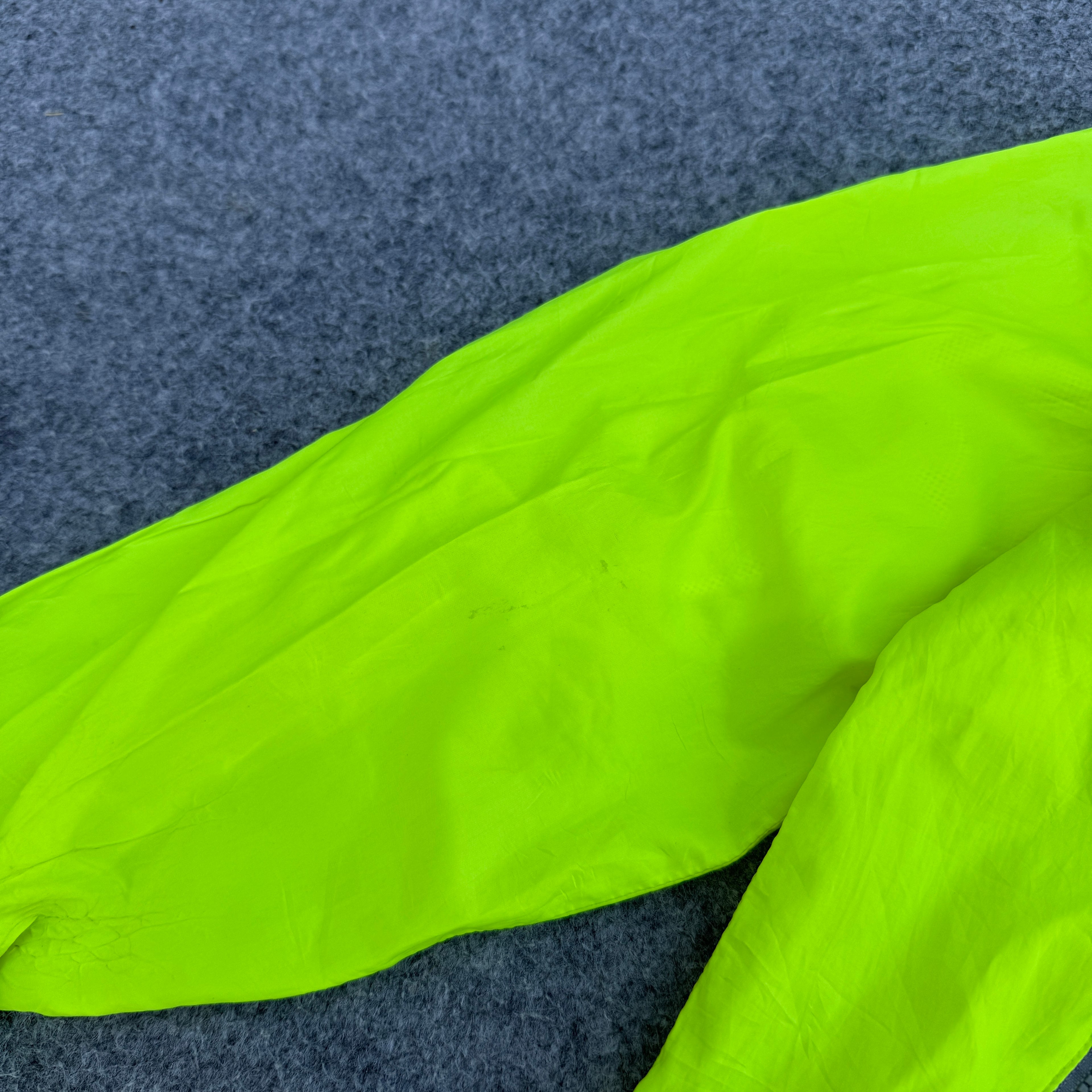 NIKE (32)