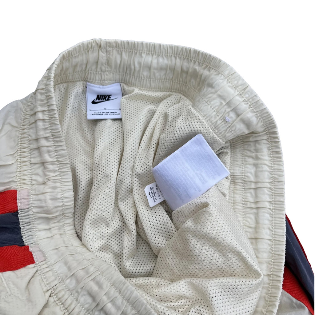 NIKE JOGGER (269)