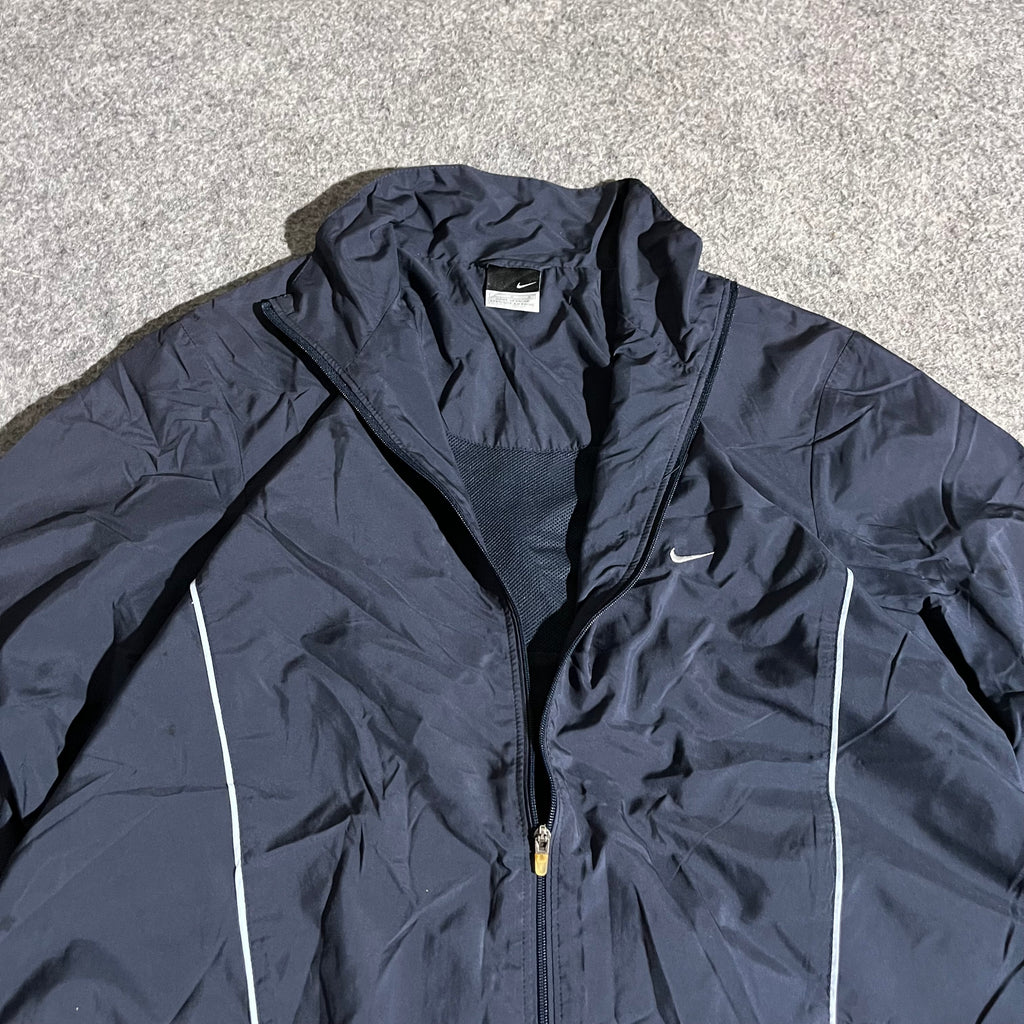 VINTAGE NIKE