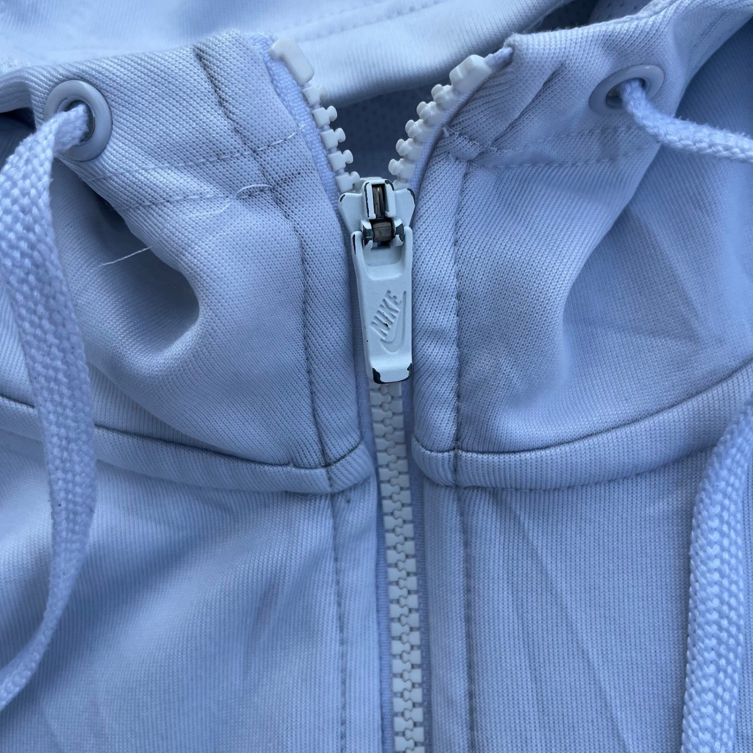 NIKE ZIPPER