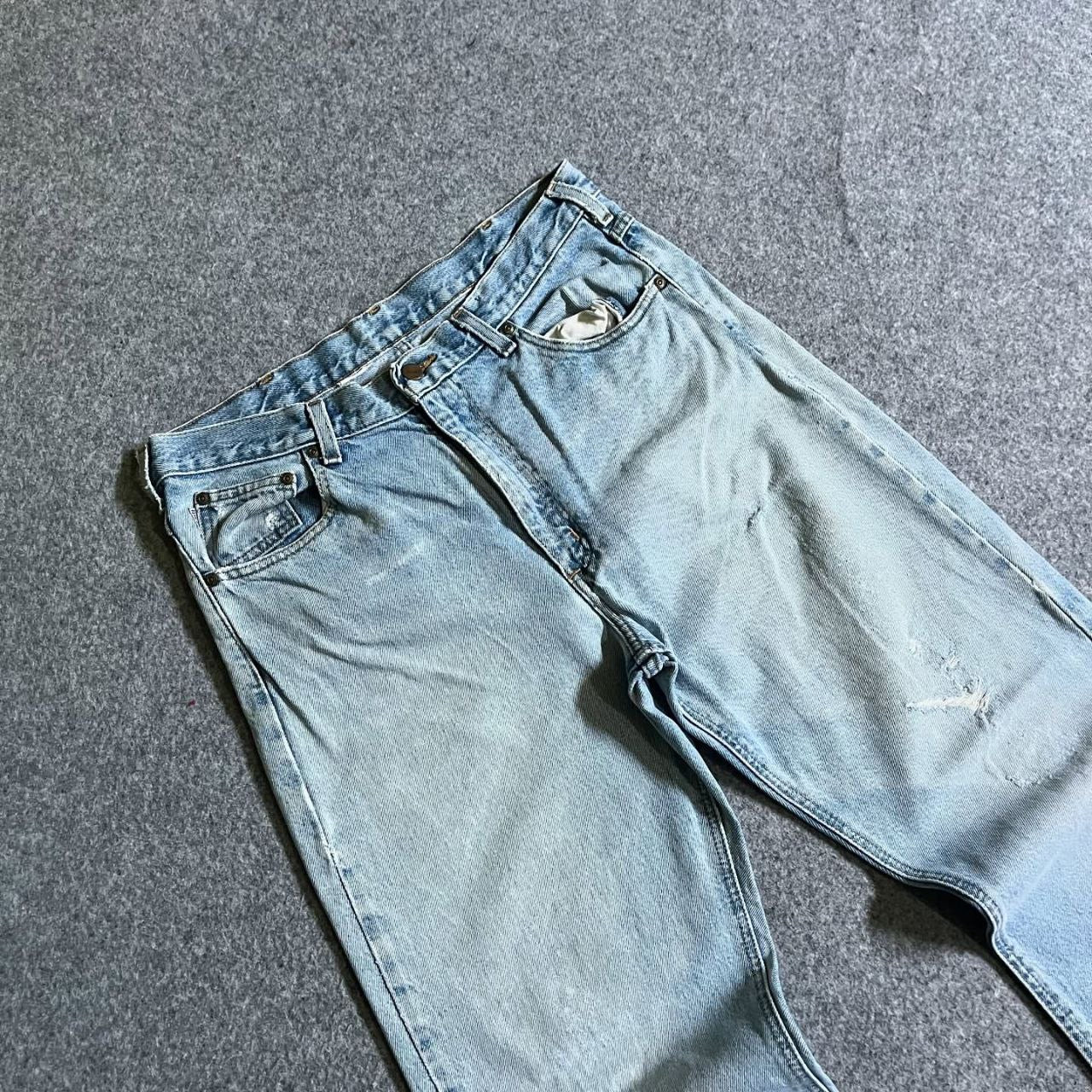 LIGHT WASH CARHARTT