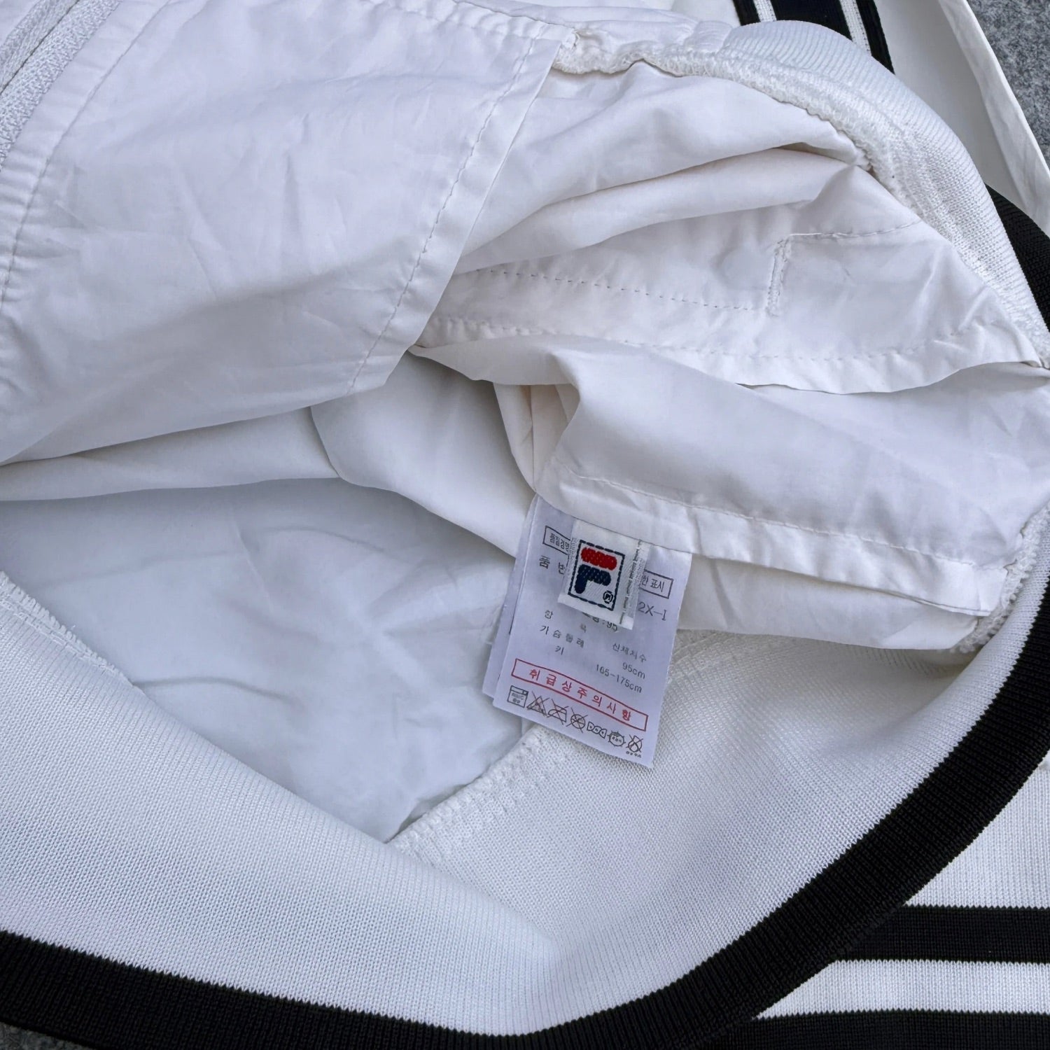 FILA WINDBREAKER (96)