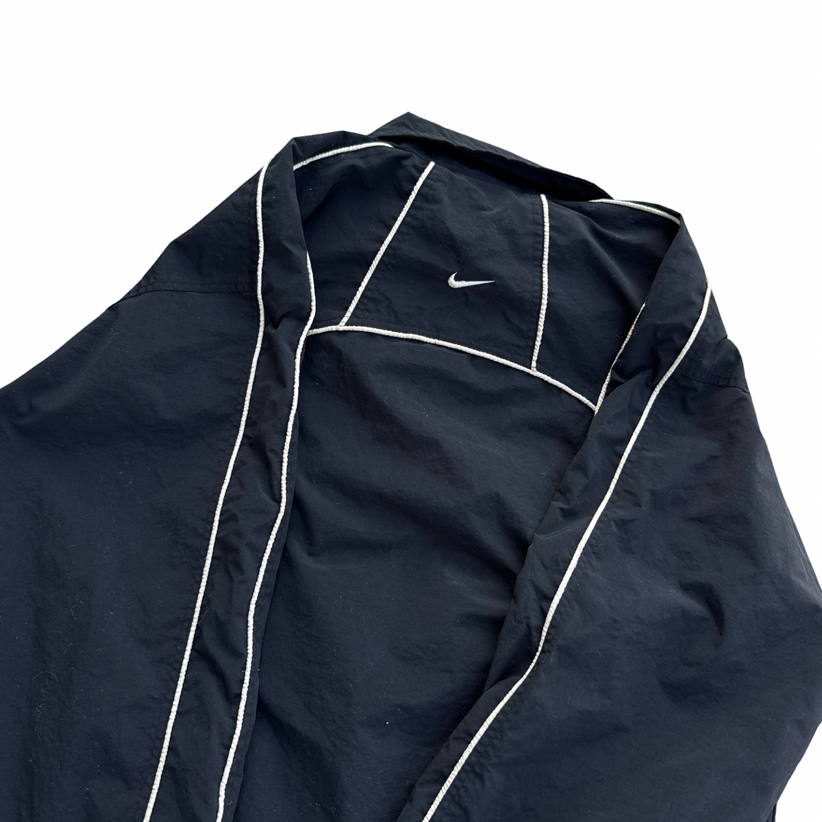 VINTAGE NIKE SUPER RARE (777)