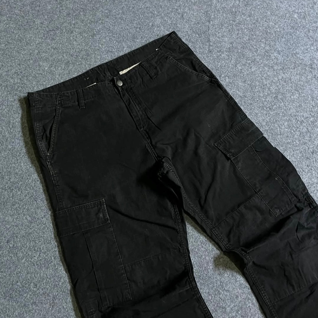 VINTAGE BLACK CARHARTT CARGO
