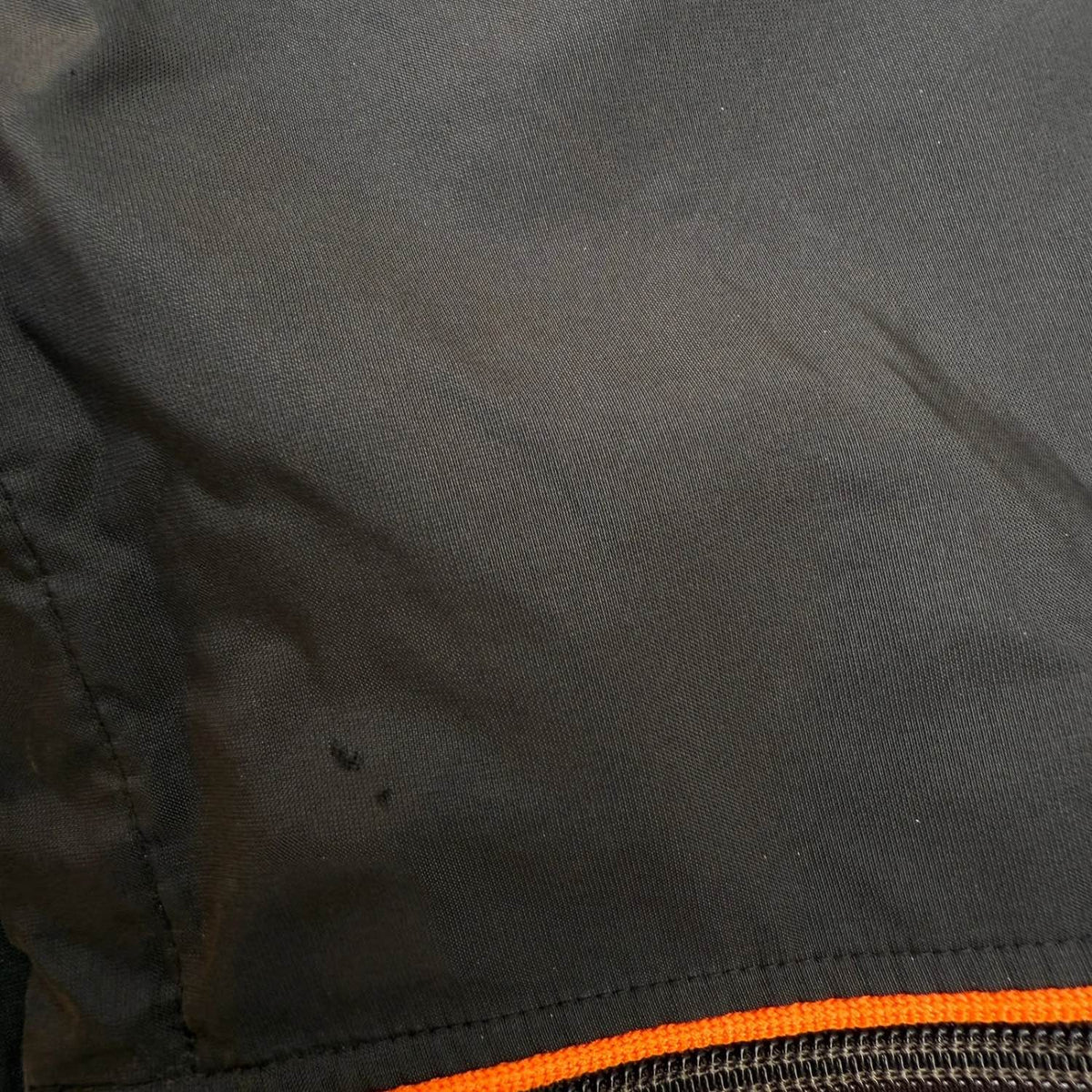 NIKE WINDCHEATER (499)
