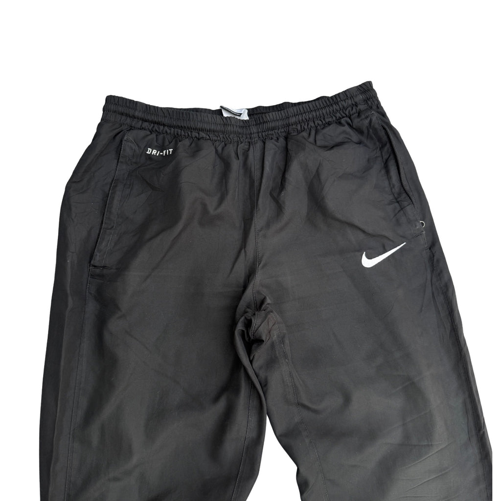 NIKE (383)