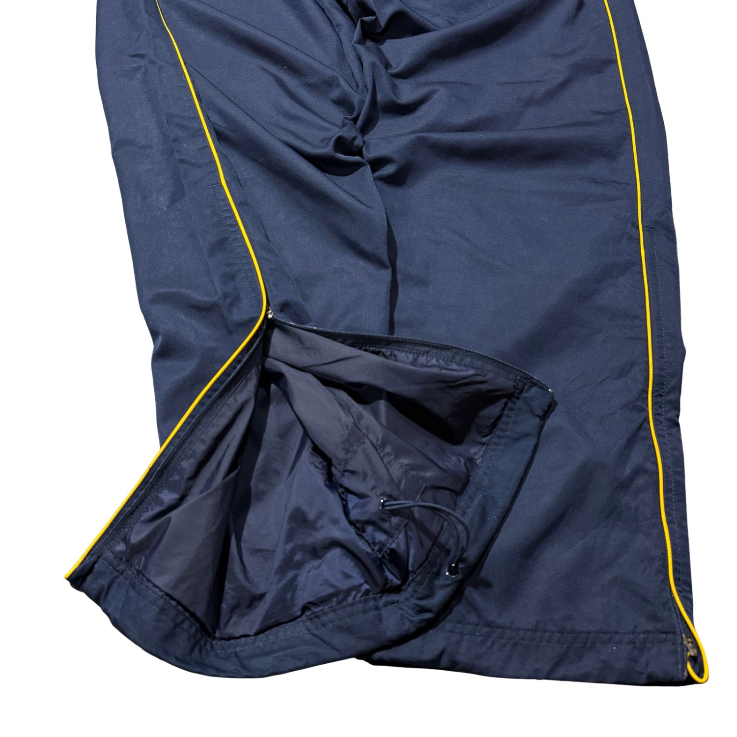 VINTAGE NIKE (RARE) (165)