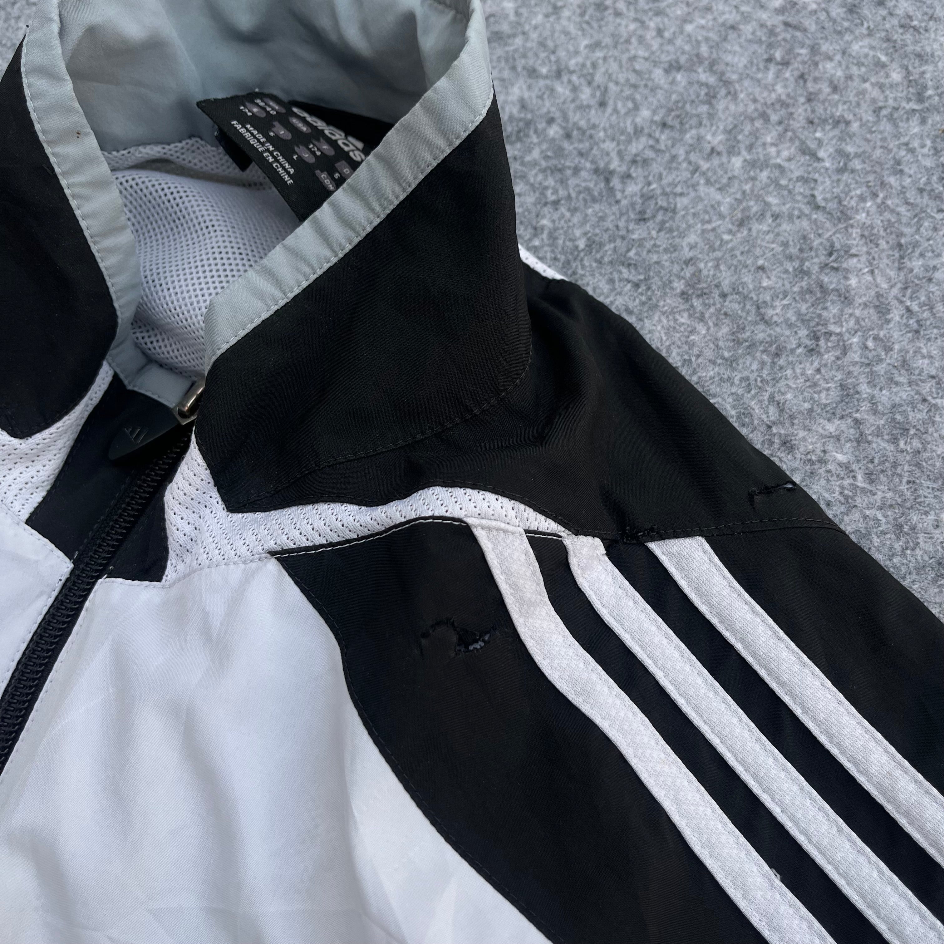 REAL MADRID ADIDAS WINDCHEATER (56)