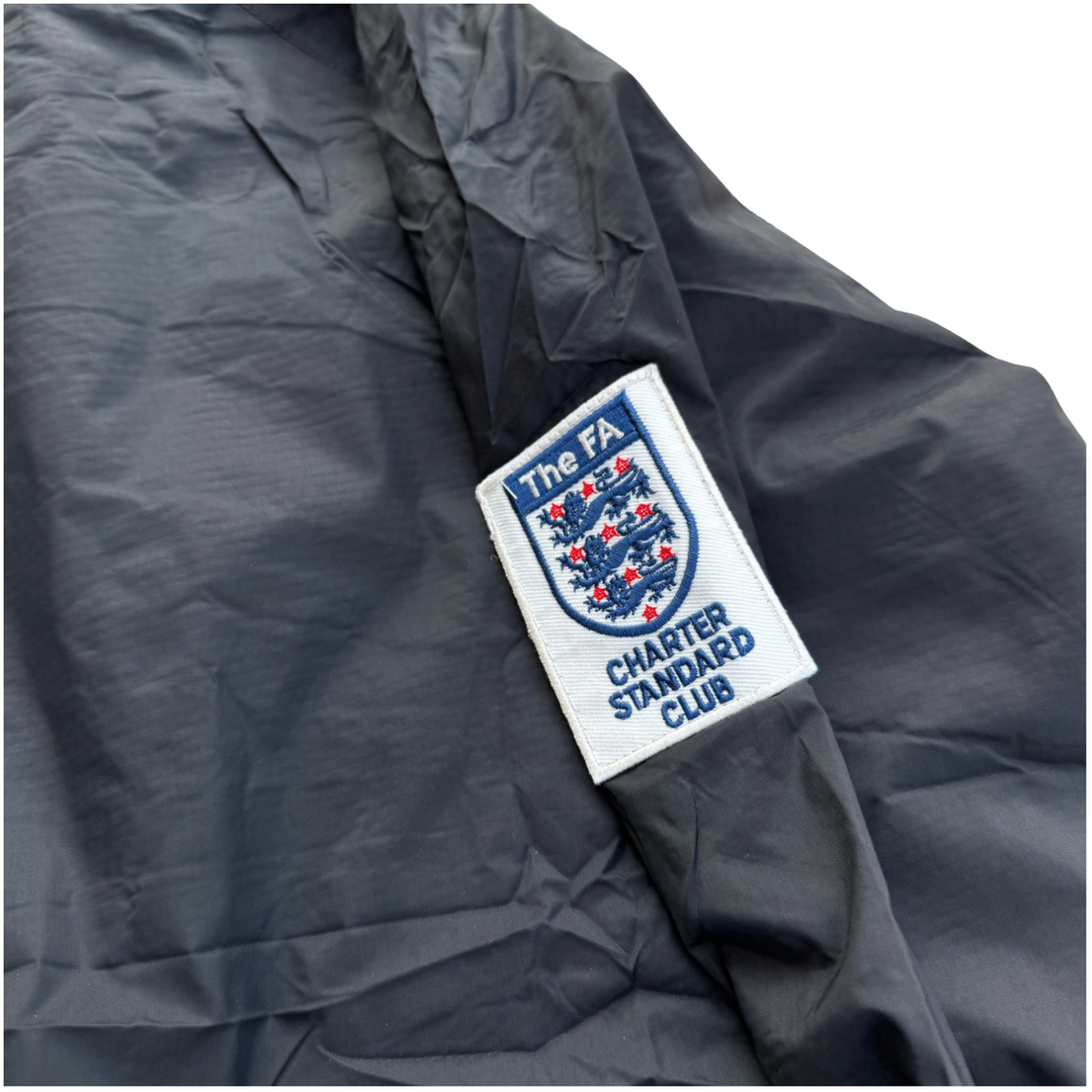 NIKE WATER PROOF JACKET (767)