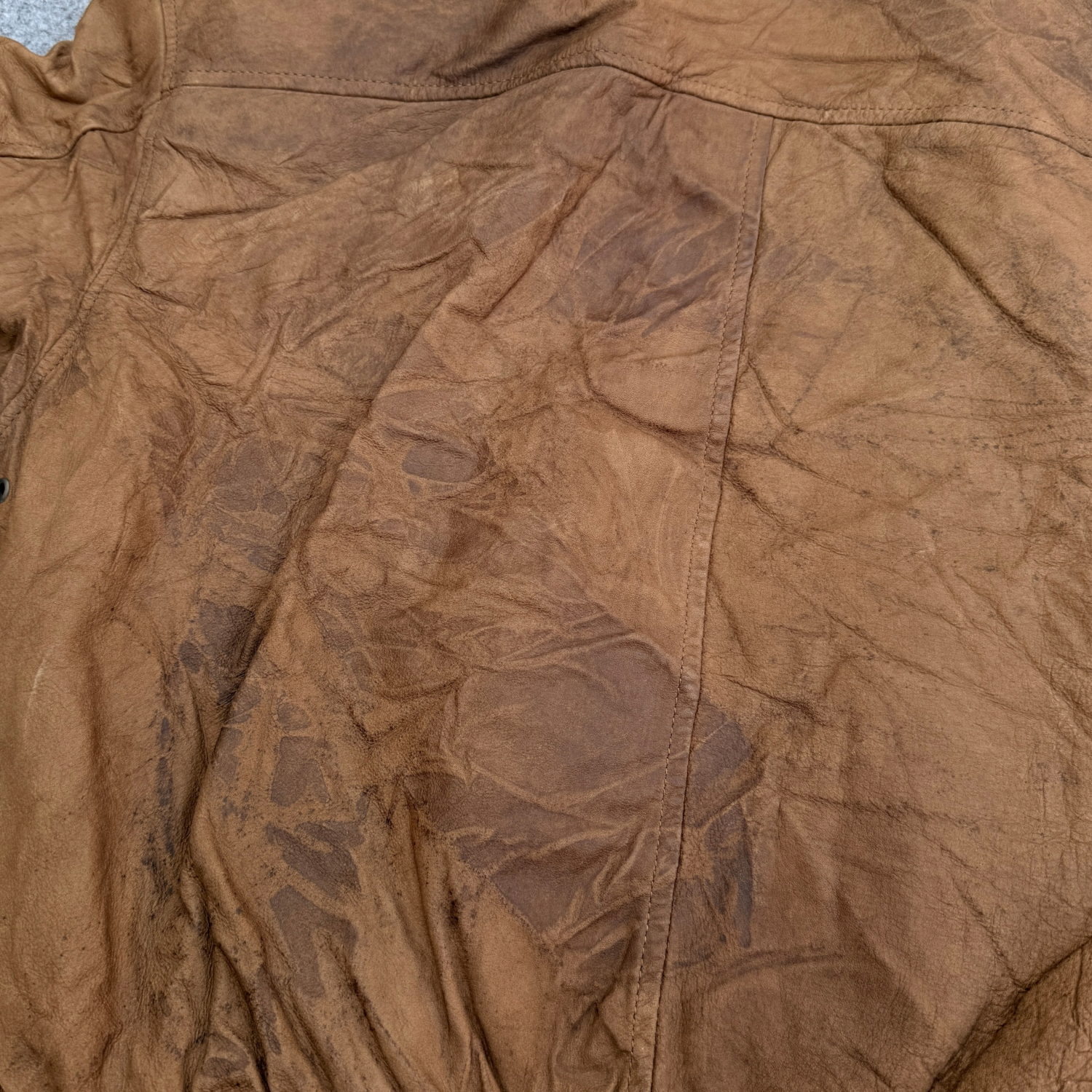 VINTAGE BROWN LEATHER JACKET (39)