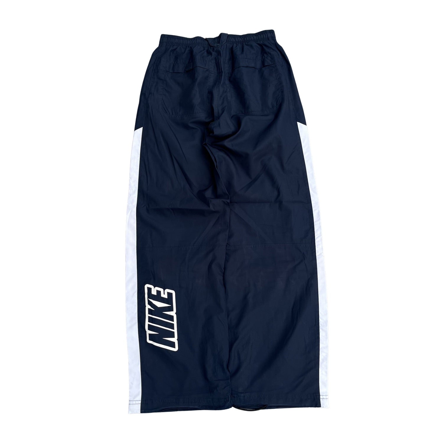 NIKE (215)
