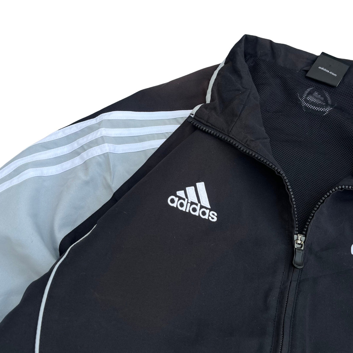 VINTAGE ADIDAS RARE (718)