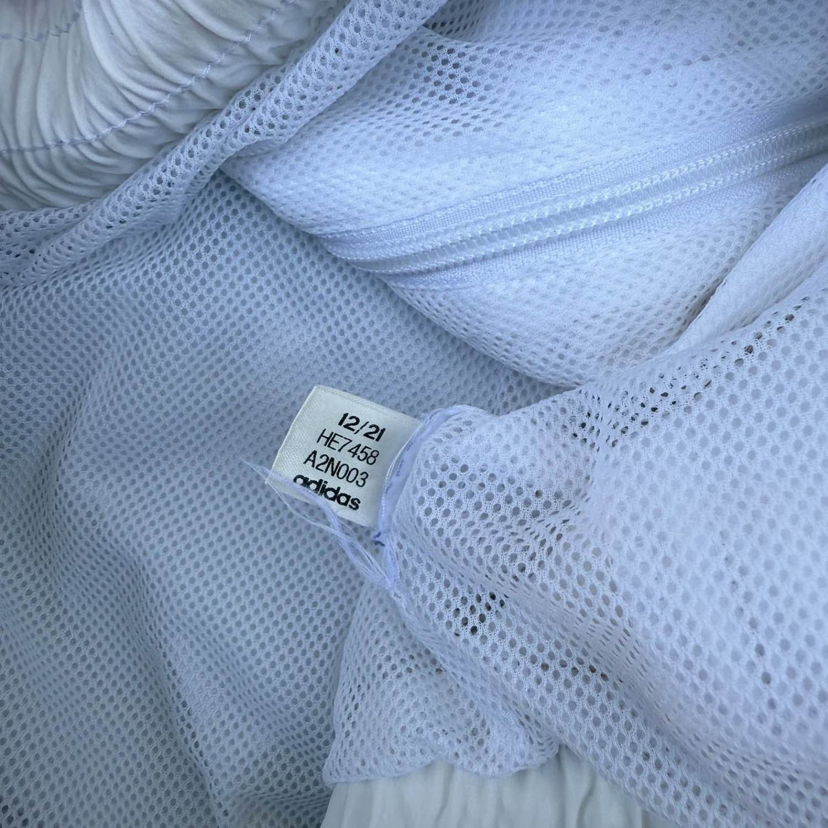 ADIDAS WINDCHEATER  (479)