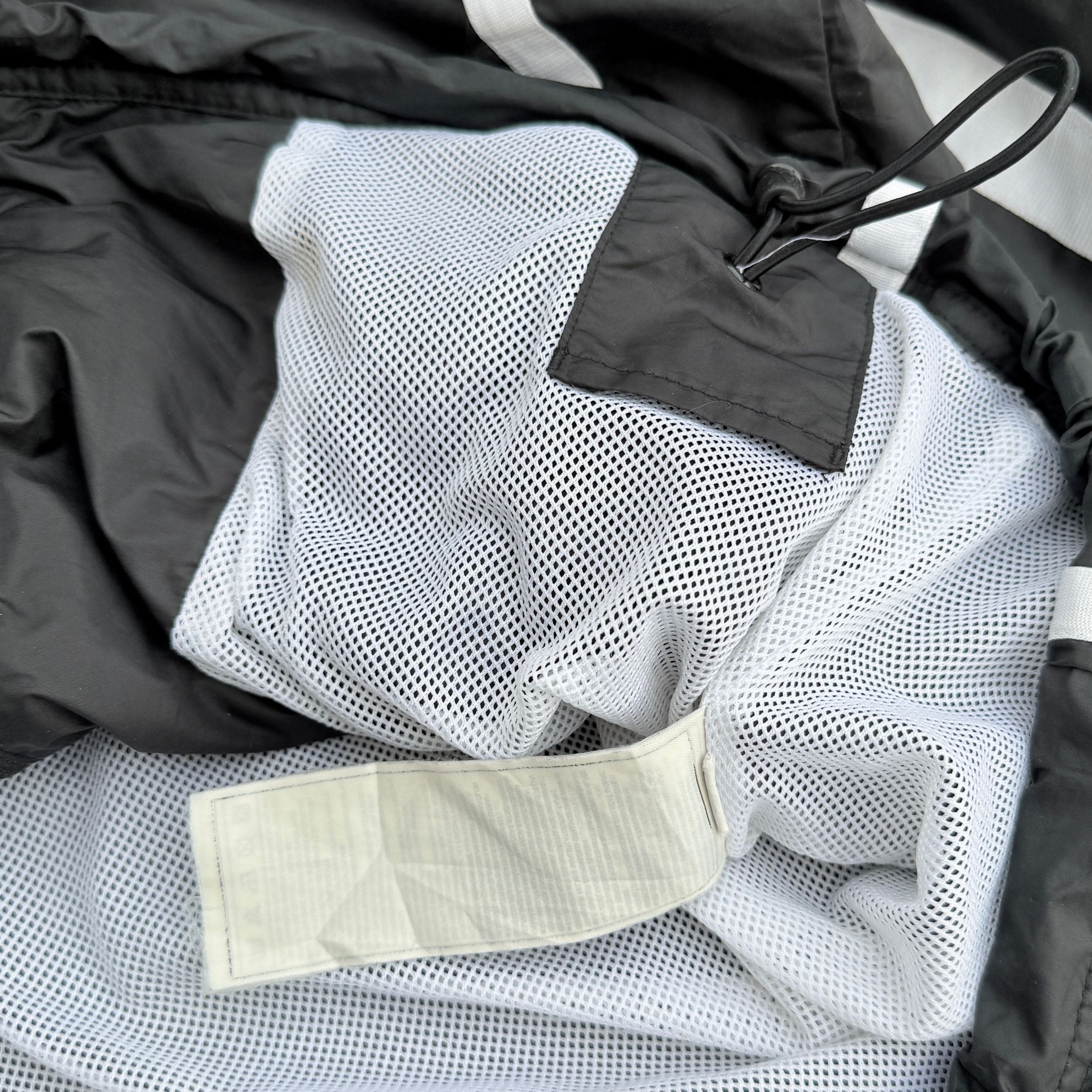 NIKE WINDCHEATER (227)
