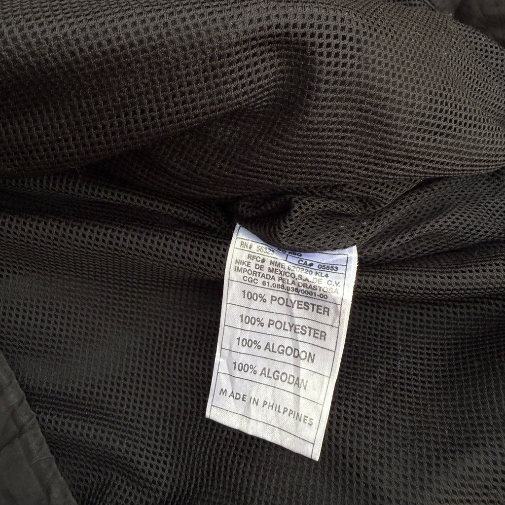 VINTAGE NIKE (230)