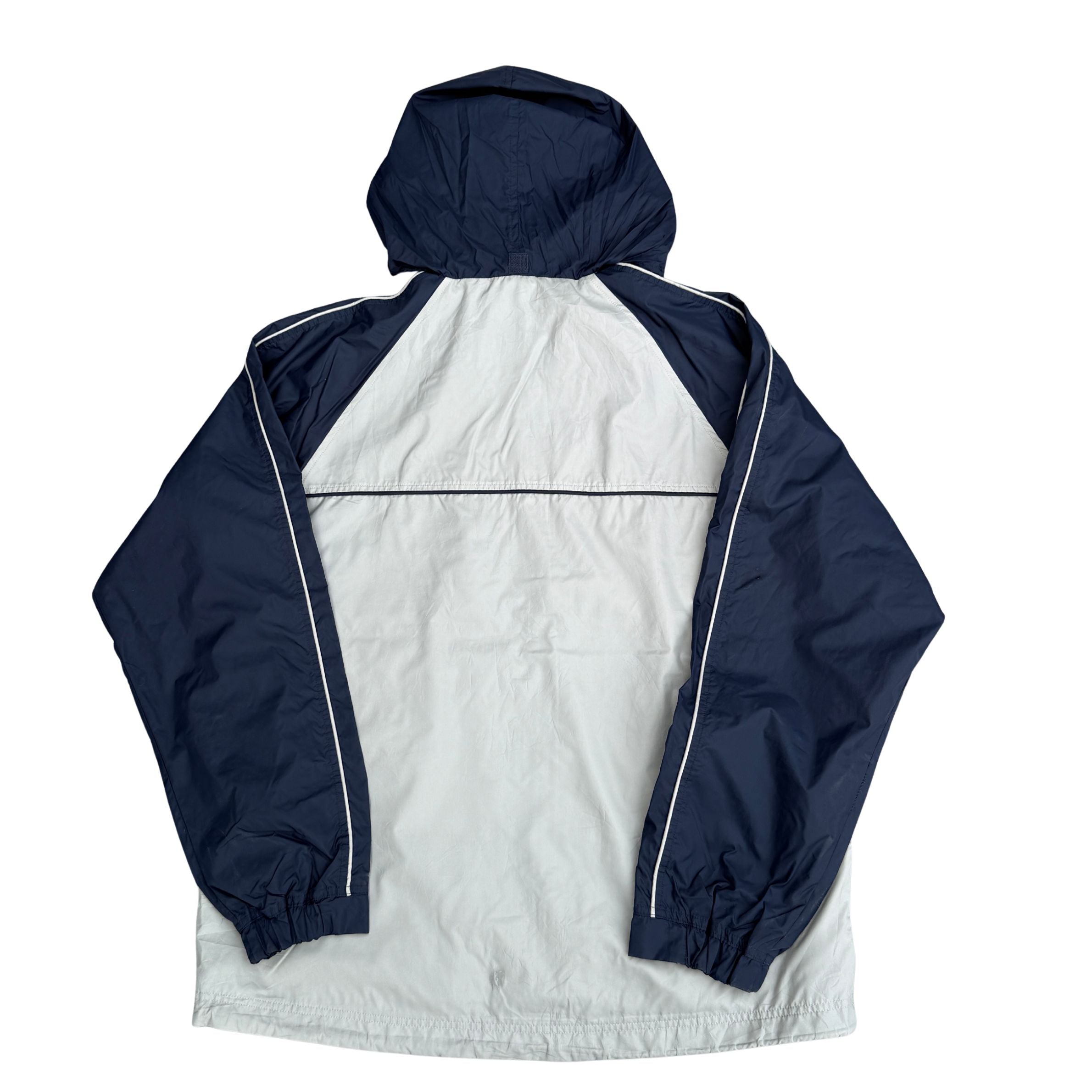 NIKE (235)