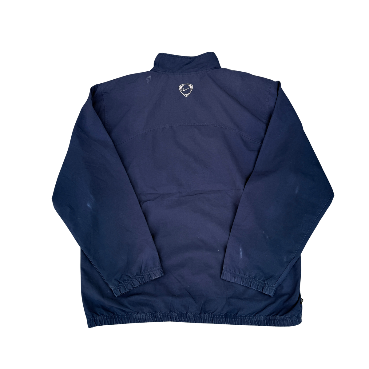 NIKE (785)