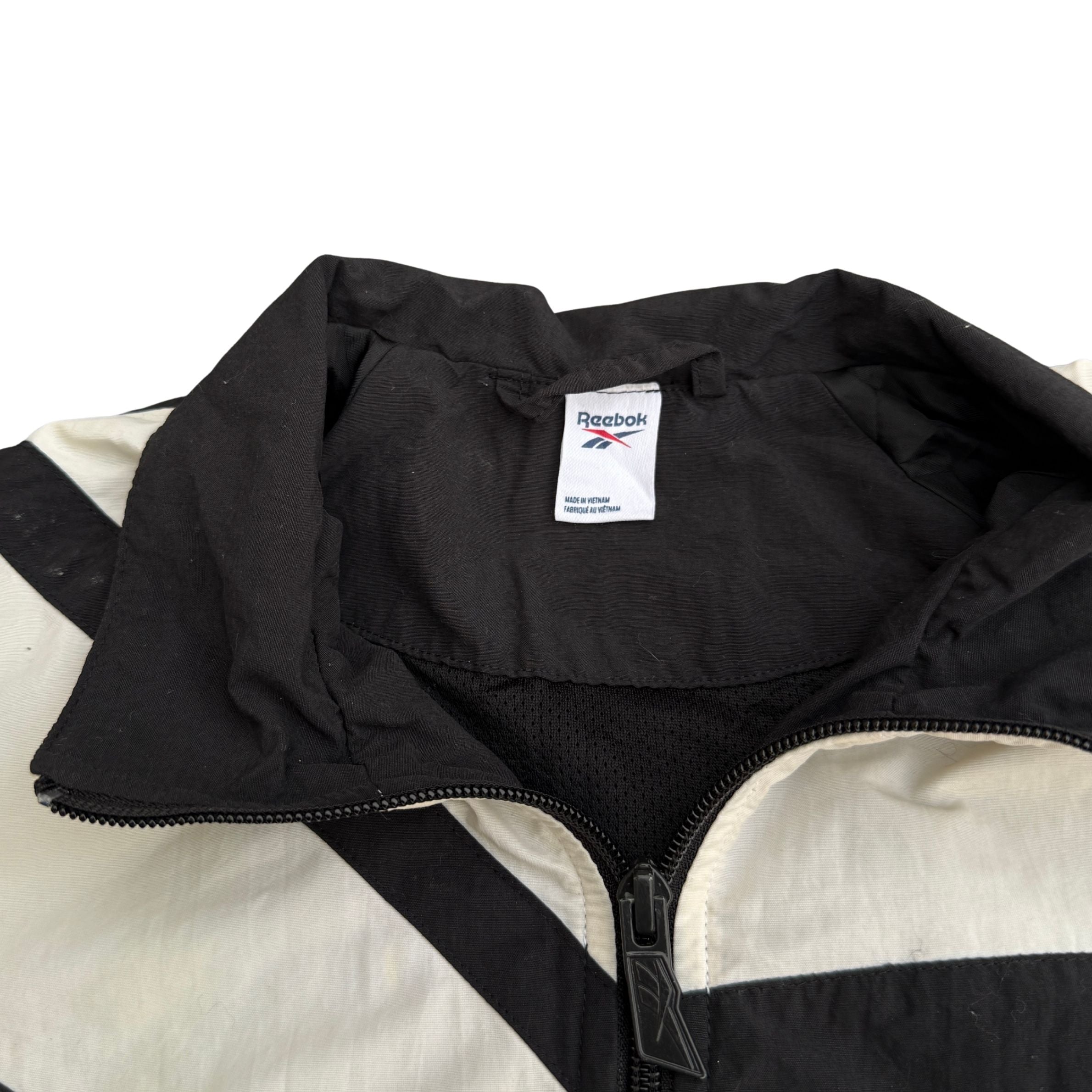VINTAGE REEBOK (224)